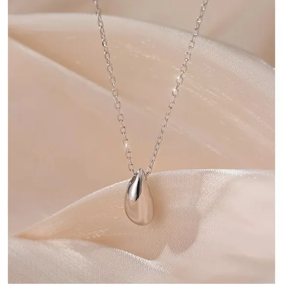 NEW Water Drop Necklace | 18k Gold Vermeil Over Sterling Silver - Picture 7 of 14